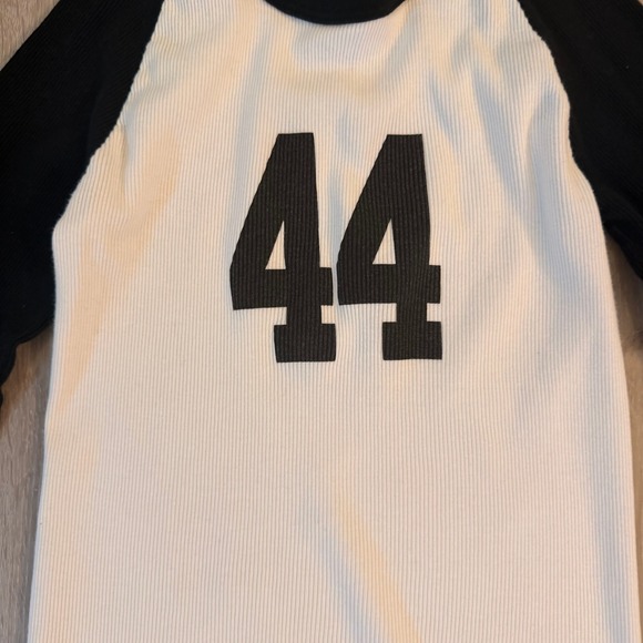 John Galt Brandy Melville 44 Graphic Baseball Raglan Ribbed Tee Black White - Picture 2 of 5